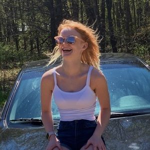 Meet your Posher, Zoe